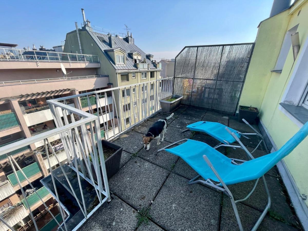 Ferienwohnung Cosy Flat With Huge Terrasse! Long Or Shortterm Wien Exterior foto