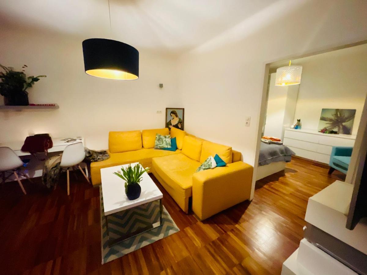 Ferienwohnung Cosy Flat With Huge Terrasse! Long Or Shortterm Wien Exterior foto